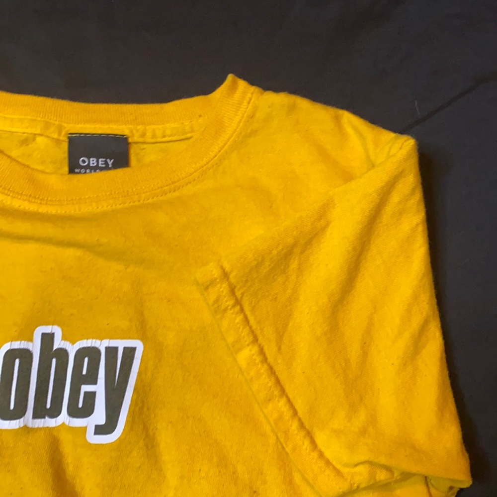 OBEY tee | small